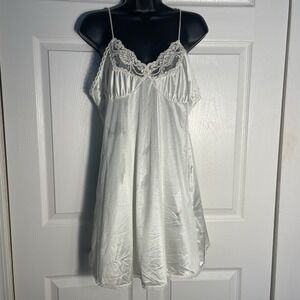 Vintage 90s Chemise Women M Beige Slip Dress Lace Trim Sequins Sleeveless Dainty